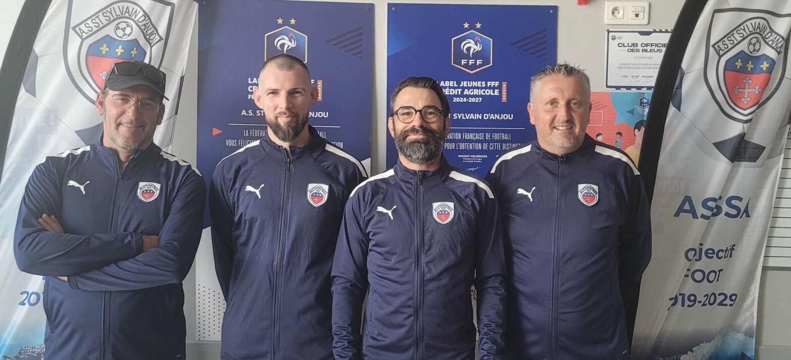 GROUPE SENIORS :  le staff 2026 2027 !