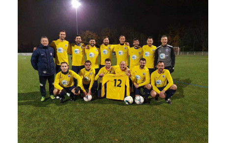 Une défaite des loisirs mais des nouveaux maillots !