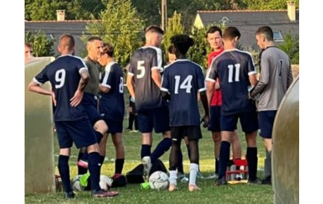 VICTOIRES pour nos SENIORS en matchs amicaux 