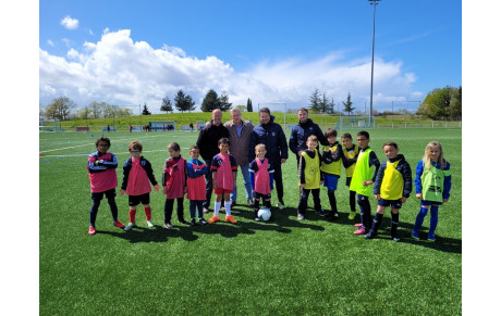 Un après midi à l'Ecole de Foot pour des enfants de la Roseraie !